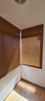 Veneciana de madera - Imagen 2